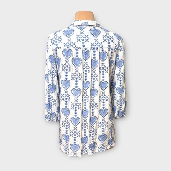 Johnny Was Shell Embroidered Blouse S White Blue Collared EUC - Picture 6 of 8